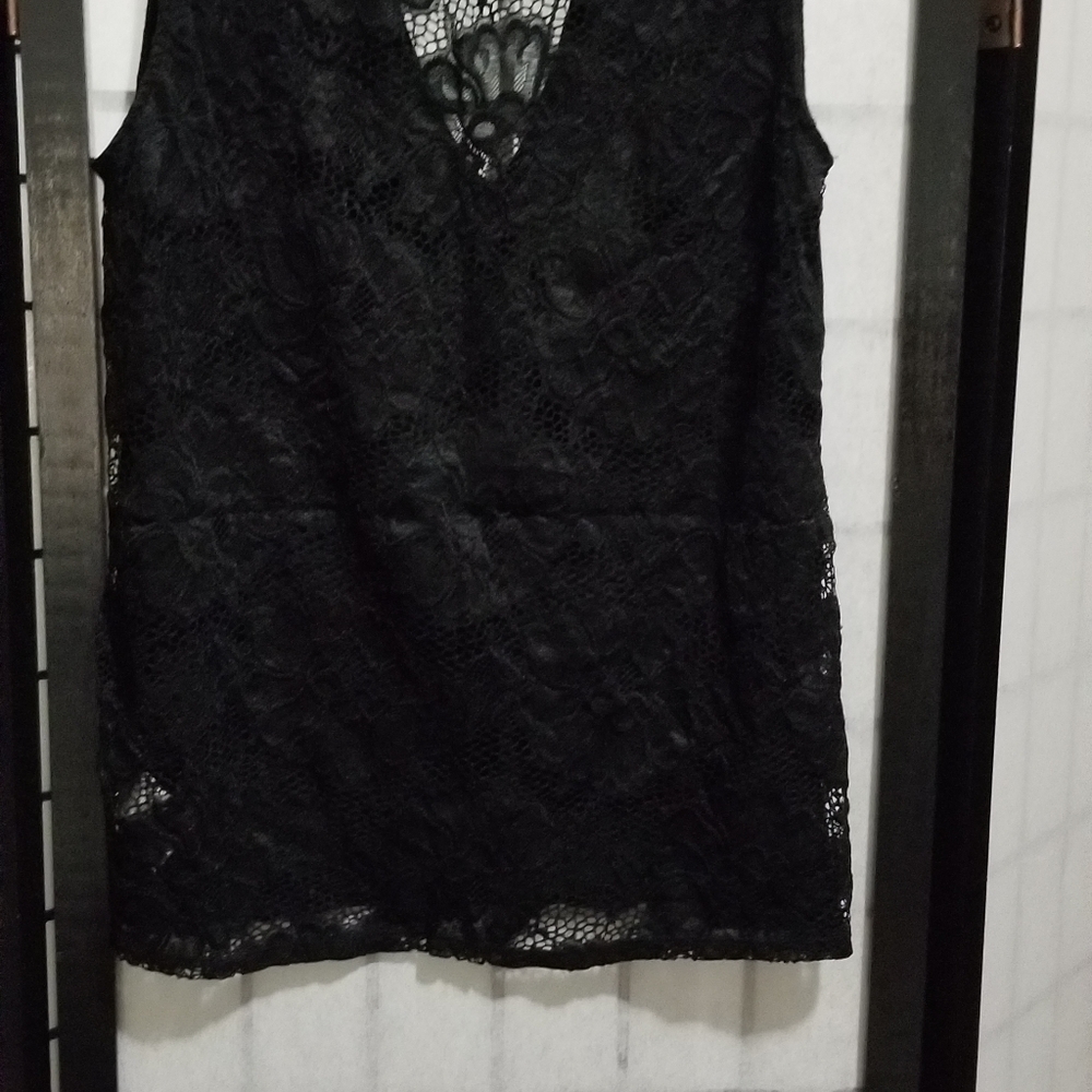 Express Top - Picture 2 of 2